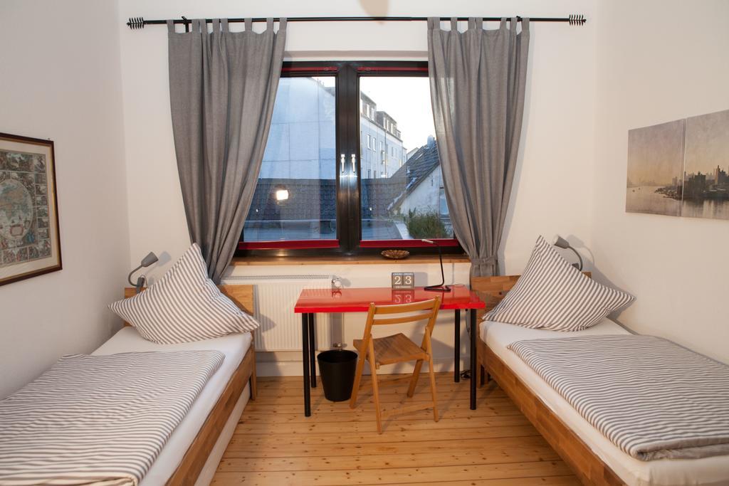Apartmenthaus Lorbach Золинген Экстерьер фото